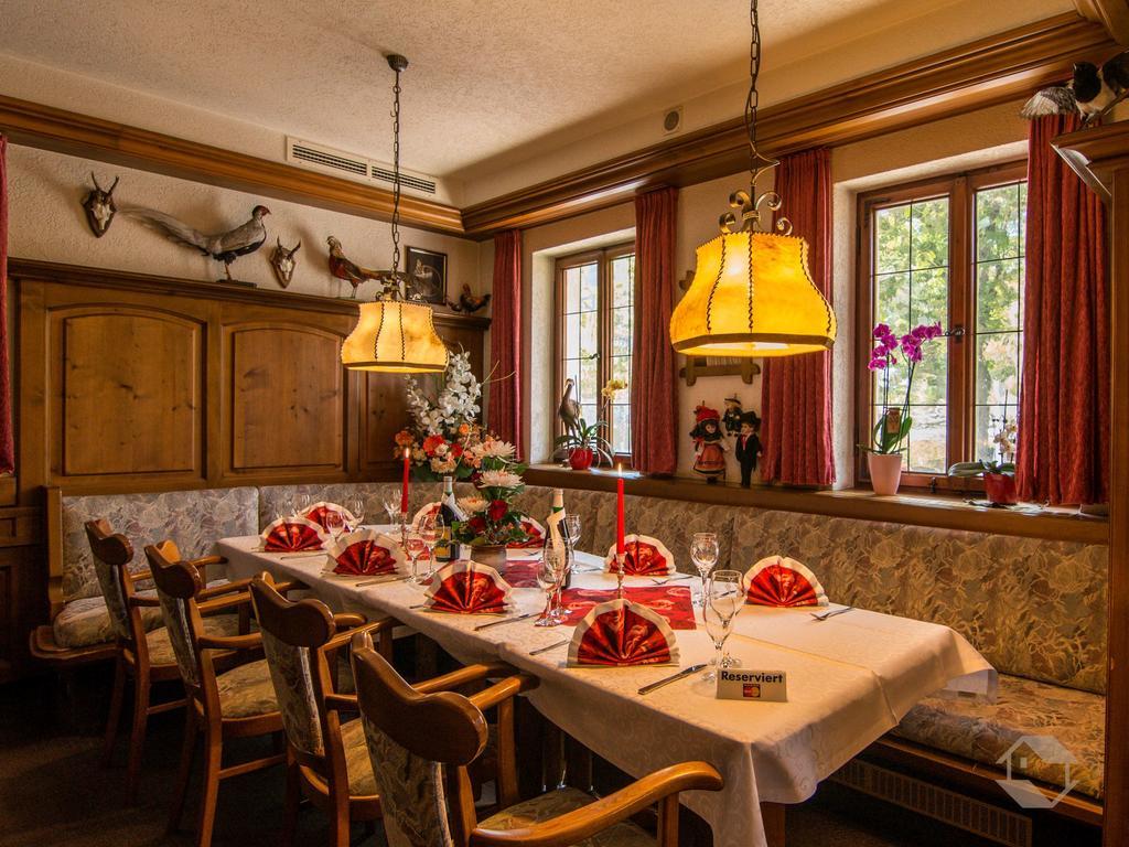 Hotel Restaurant Alte Linde Bad Wildbad Exterior photo